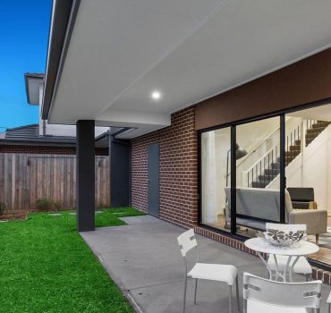 trusted house builders in oakleigh east